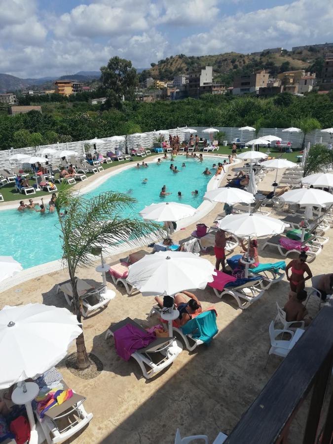 All'Ombra Del Noce B&B Catona Di Reggio Calabria Buitenkant foto