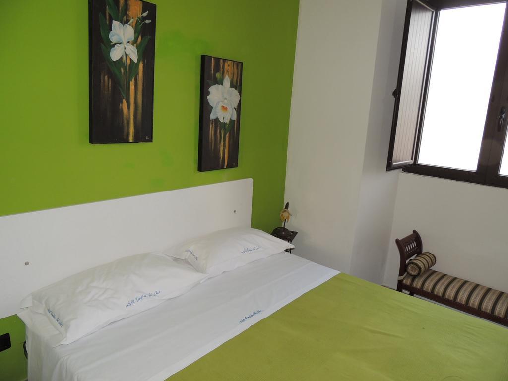 All'Ombra Del Noce B&B Catona Di Reggio Calabria Buitenkant foto