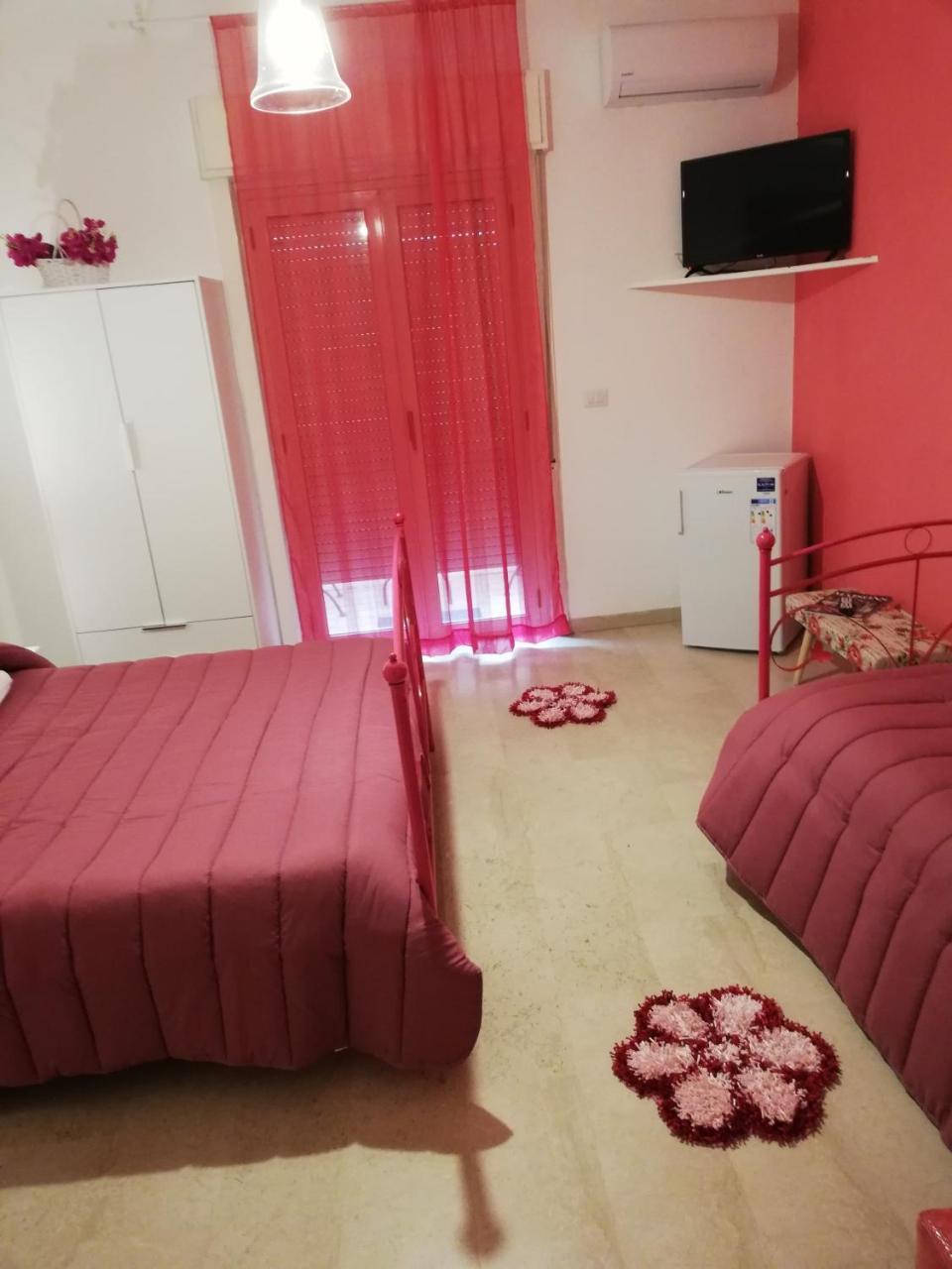 All'Ombra Del Noce B&B Catona Di Reggio Calabria Buitenkant foto