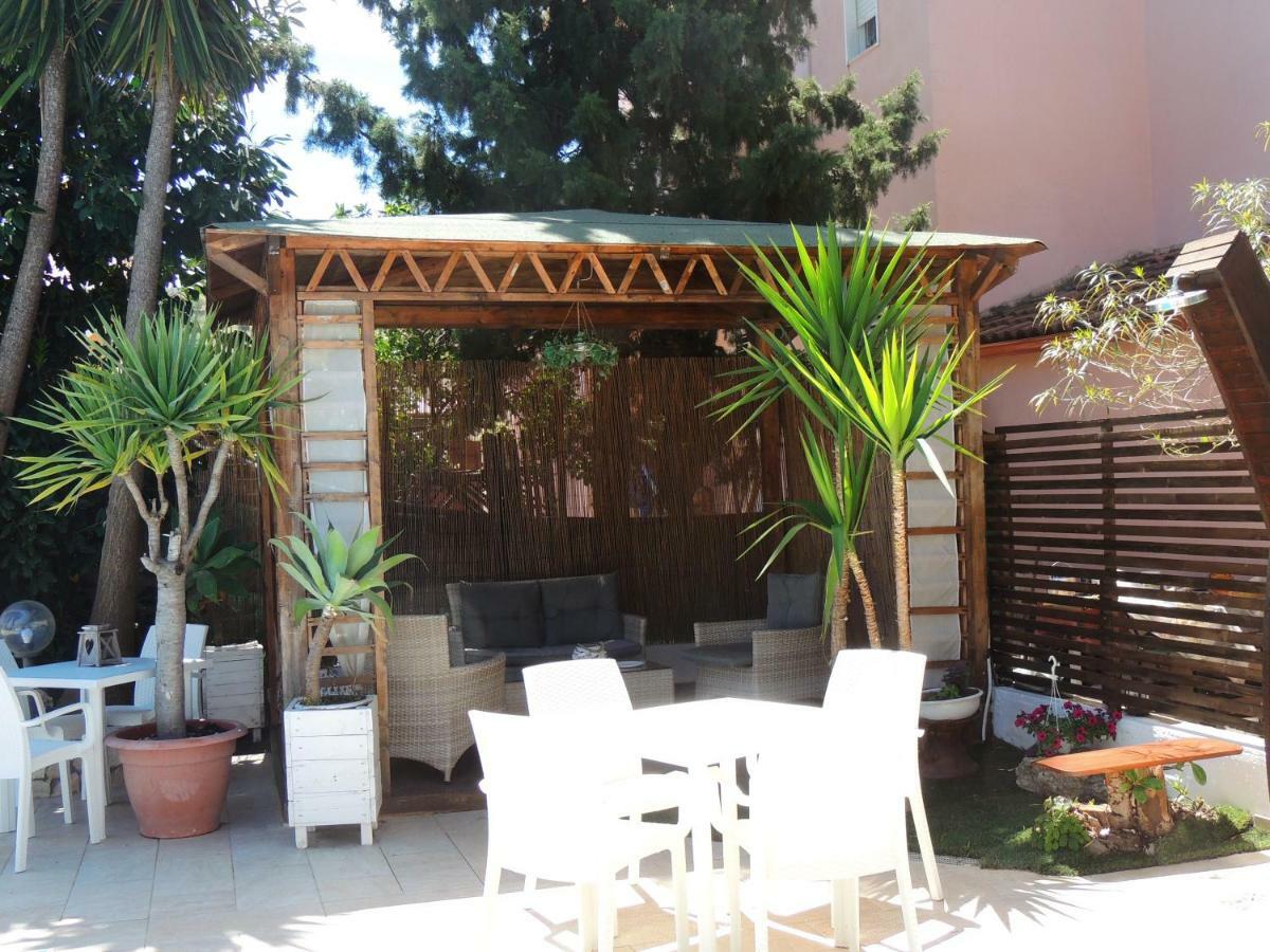All'Ombra Del Noce B&B Catona Di Reggio Calabria Buitenkant foto