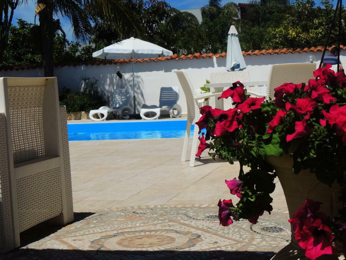All'Ombra Del Noce B&B Catona Di Reggio Calabria Buitenkant foto