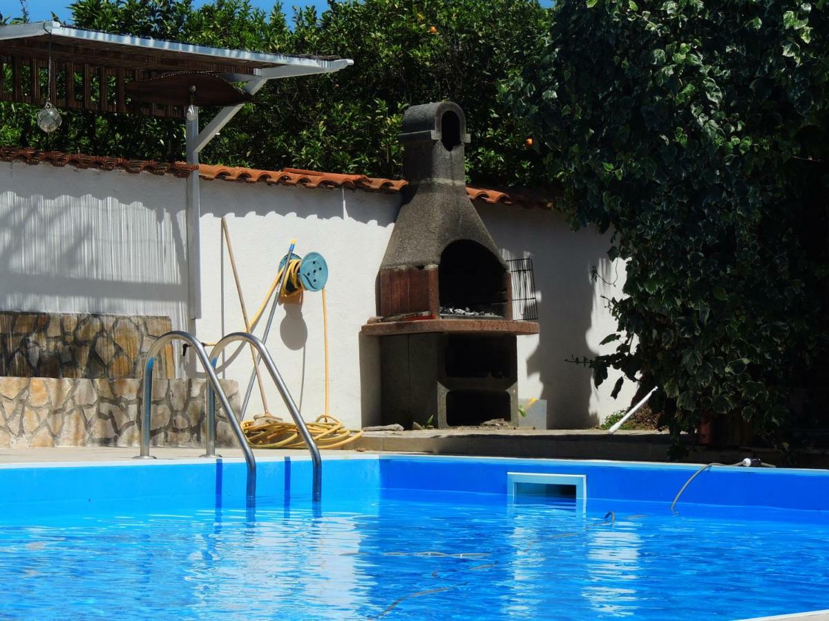 All'Ombra Del Noce B&B Catona Di Reggio Calabria Buitenkant foto